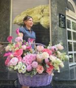 Композиция в корзине "Искорка радости" — изображение 3