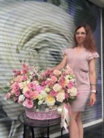 Композиция в корзине "Розовый сад" — изображение 2